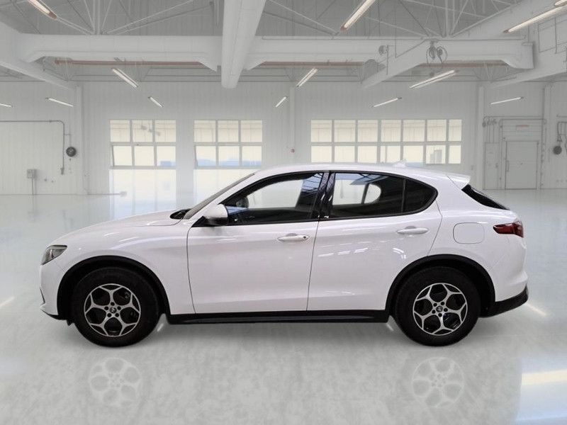 Alfa Romeo Stelvio 2022