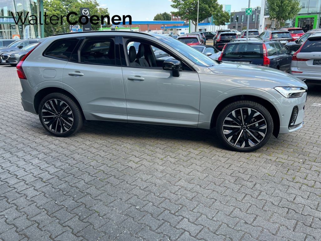 Volvo XC60 2025
