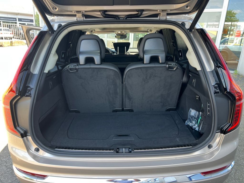 Volvo XC90 2025