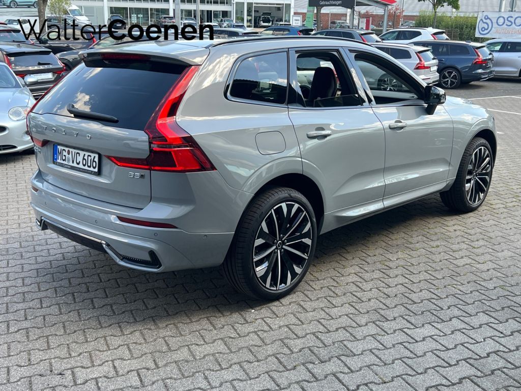 Volvo XC60 2025