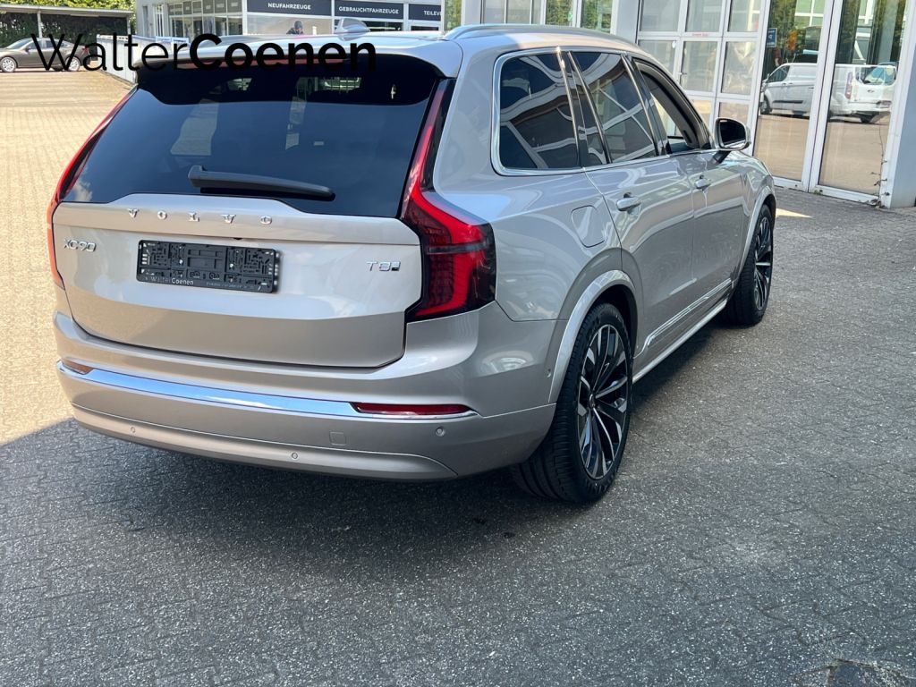 Volvo XC90 2025