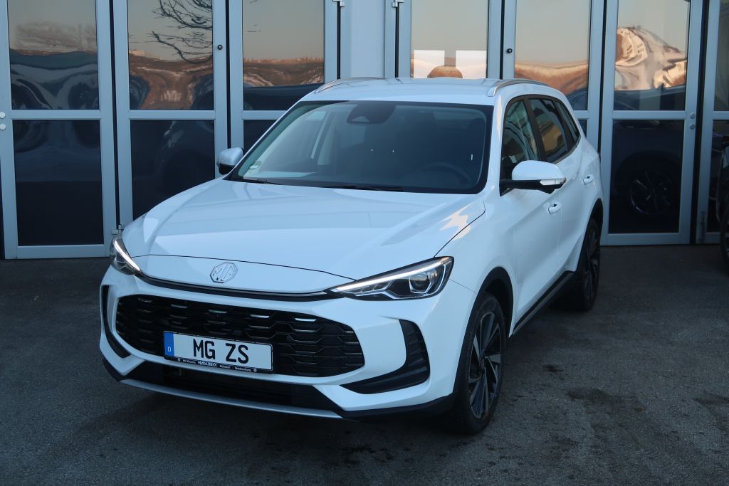 MG ZS 2025