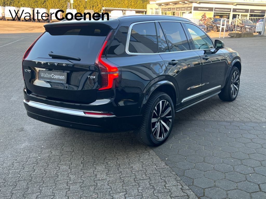 Volvo XC90 2025