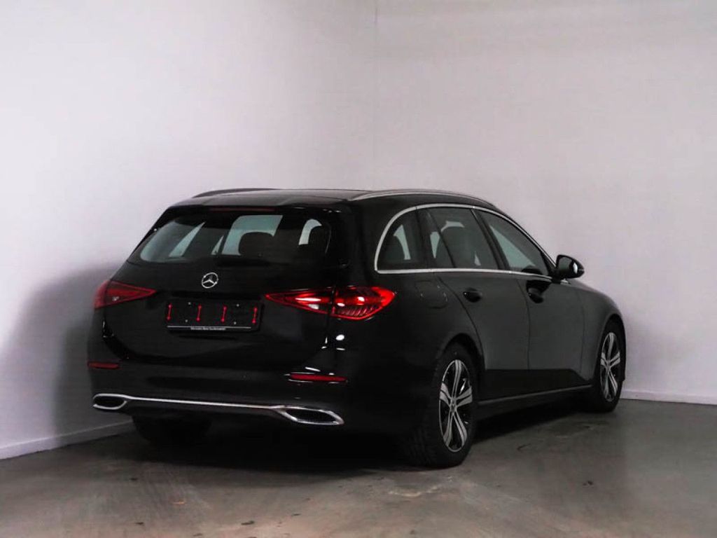 Mercedes-Benz C 220 2024