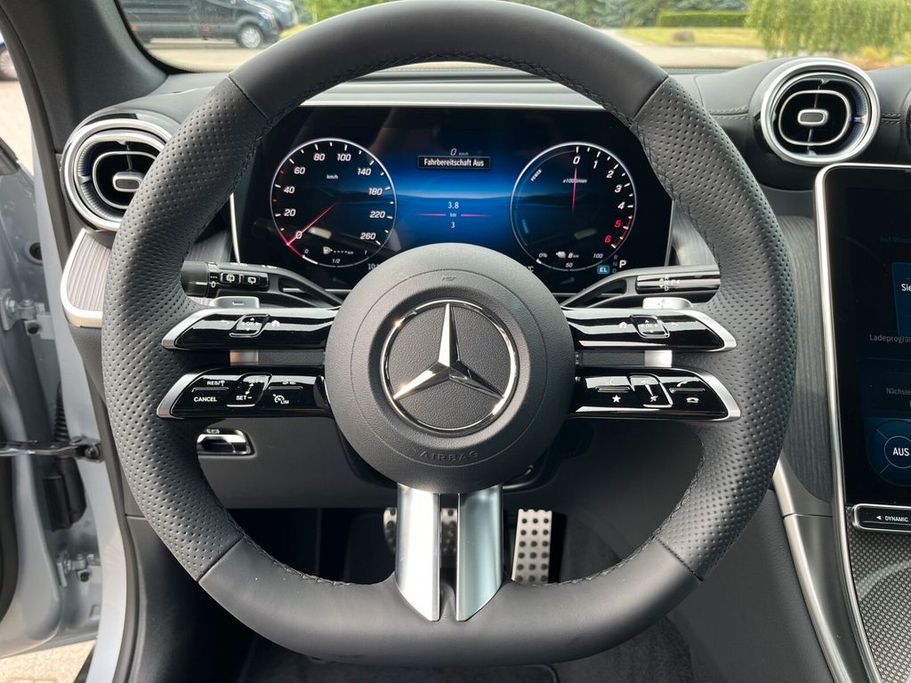 Mercedes-Benz GLC 300 2025