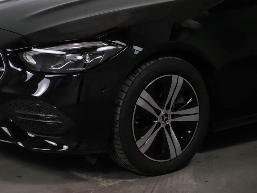 Mercedes-Benz C 220 2024