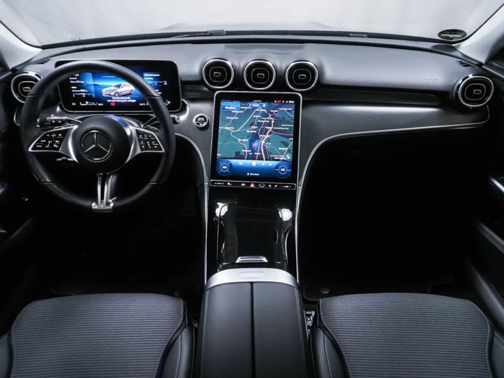 Mercedes-Benz C 220 2024