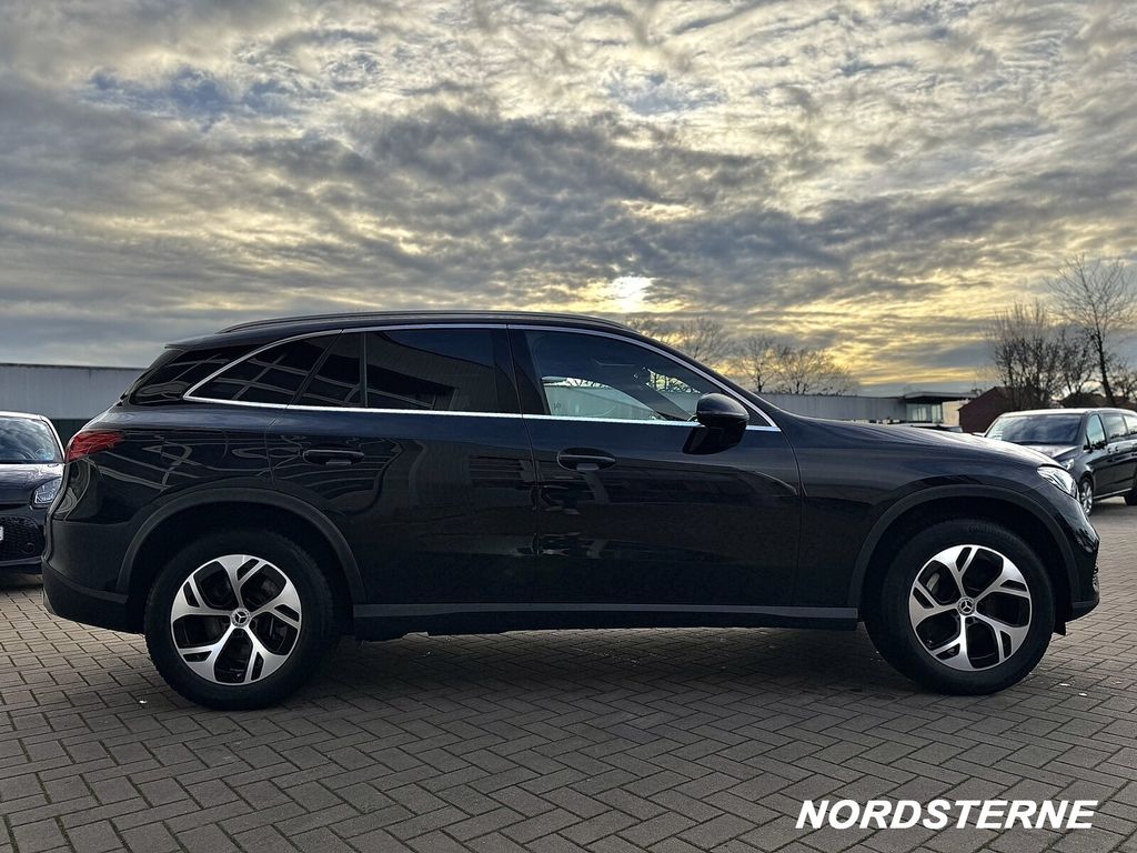 Mercedes-Benz GLC 300 2024
