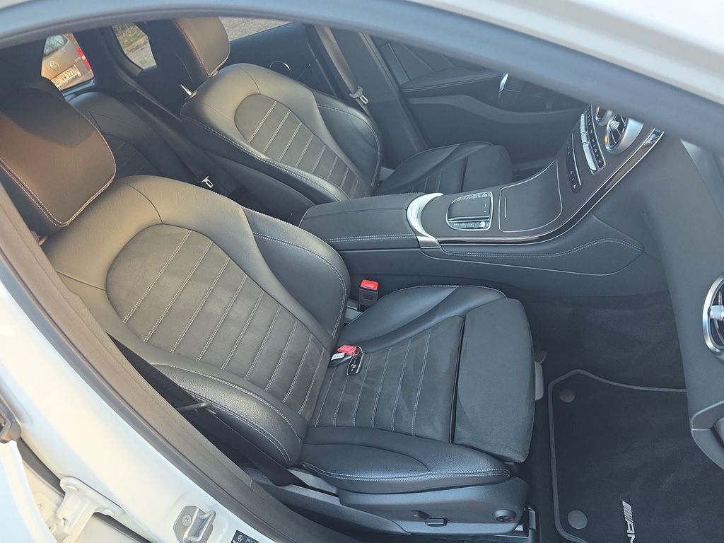 Mercedes-Benz GLC 300 2020