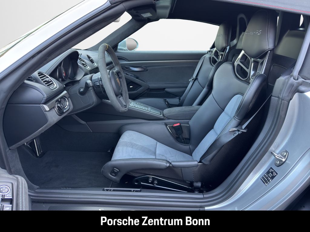 Porsche Boxster 2025