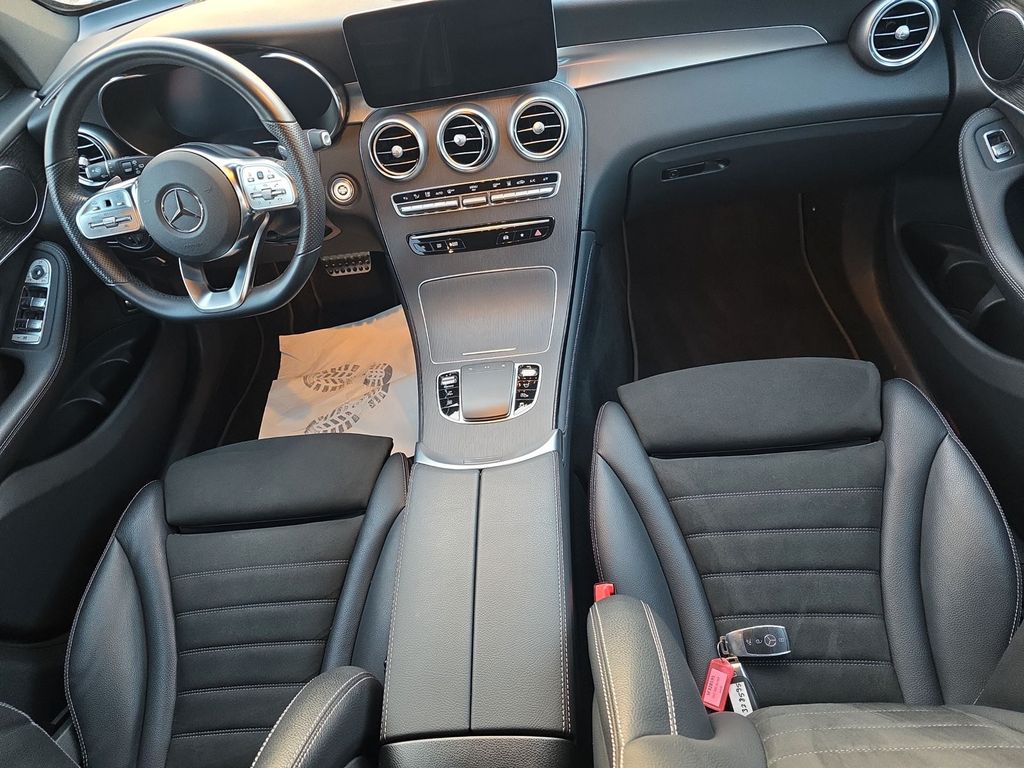 Mercedes-Benz GLC 300 2020