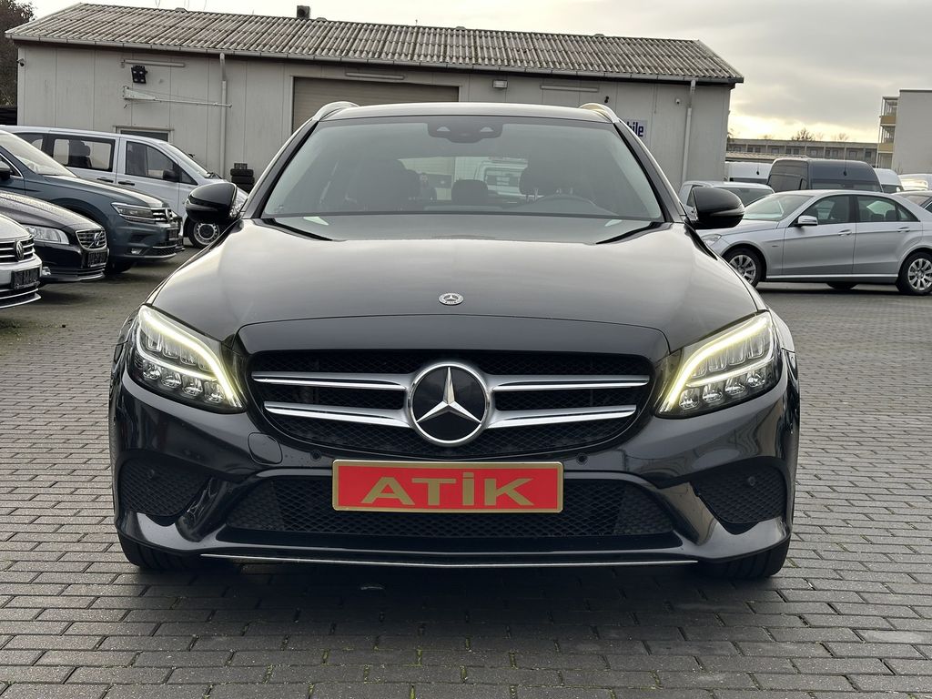 Mercedes-Benz C 300 2021