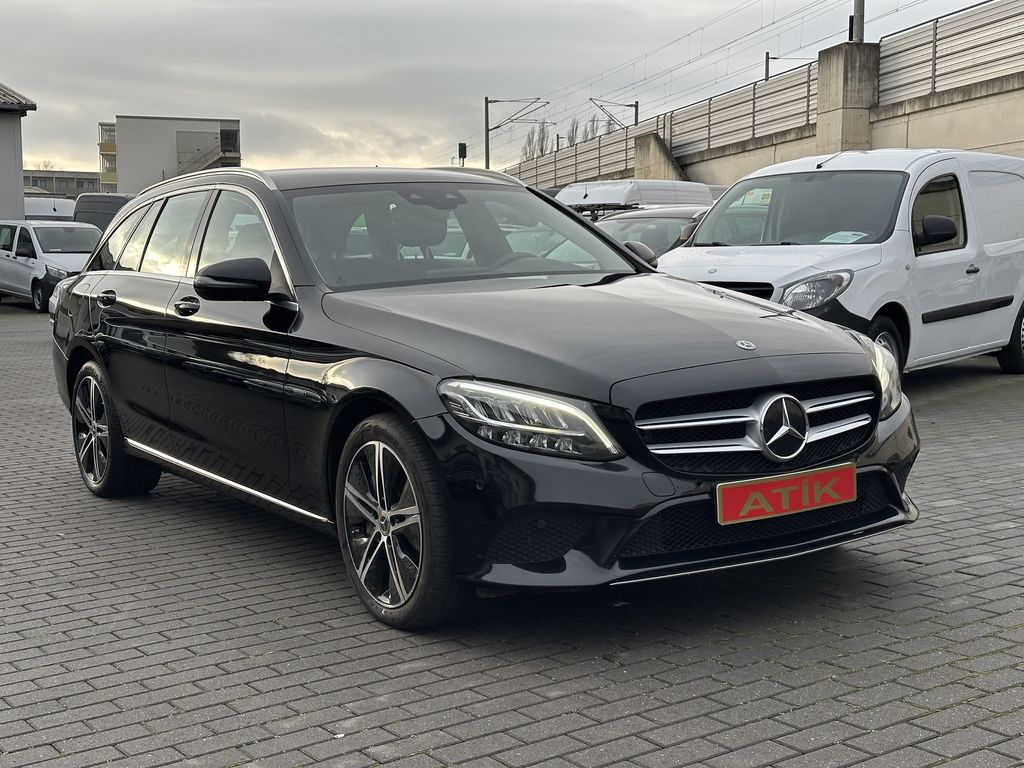 Mercedes-Benz C 300 2021