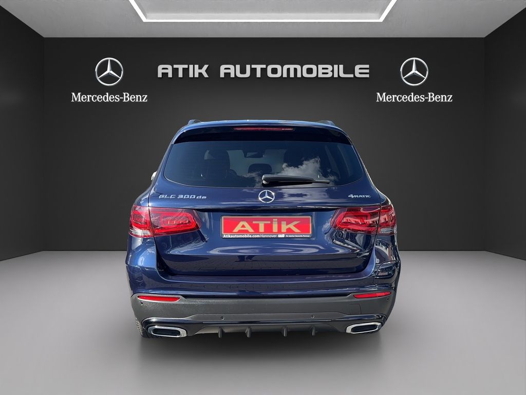 Mercedes-Benz GLC 300 2021