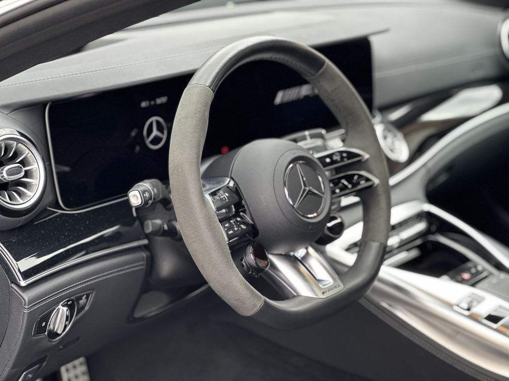 Mercedes-Benz AMG GT S 2023