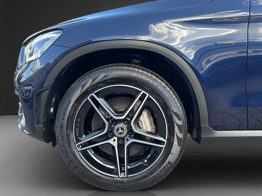 Mercedes-Benz GLC 300 2021