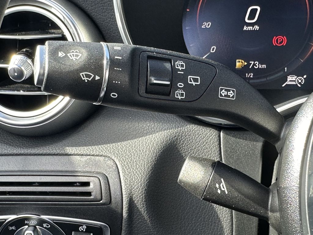 Mercedes-Benz GLC 300 2021