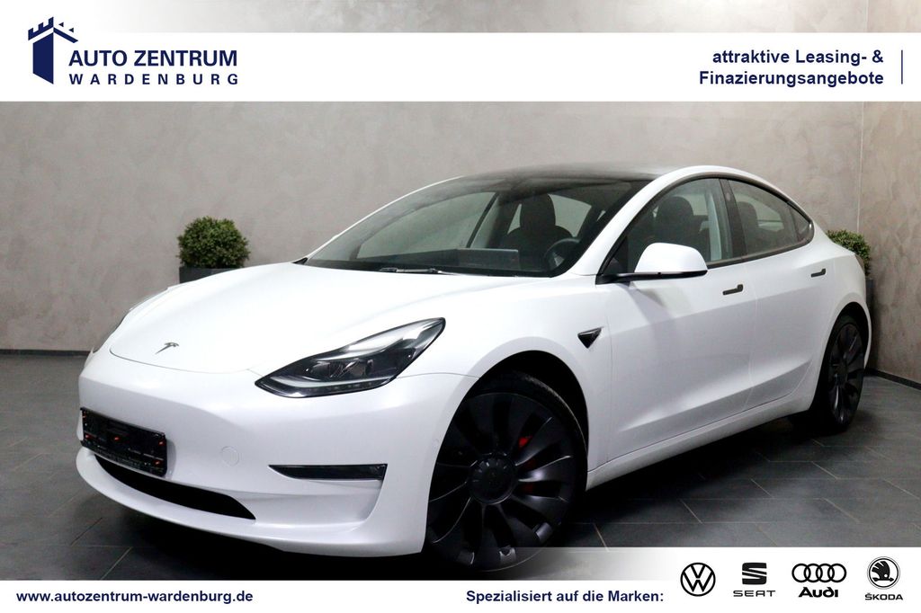 Tesla Model 3 2022