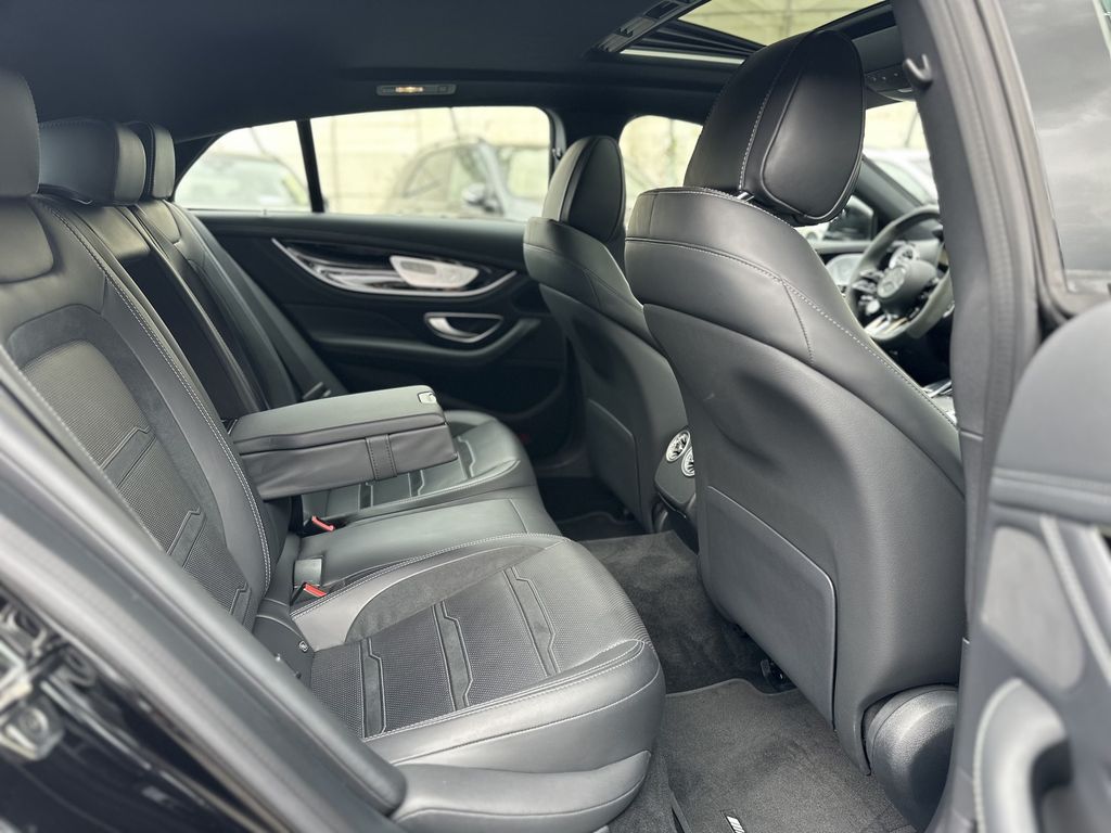 Mercedes-Benz AMG GT S 2023