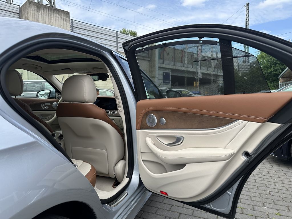 Mercedes-Benz E 300 2020