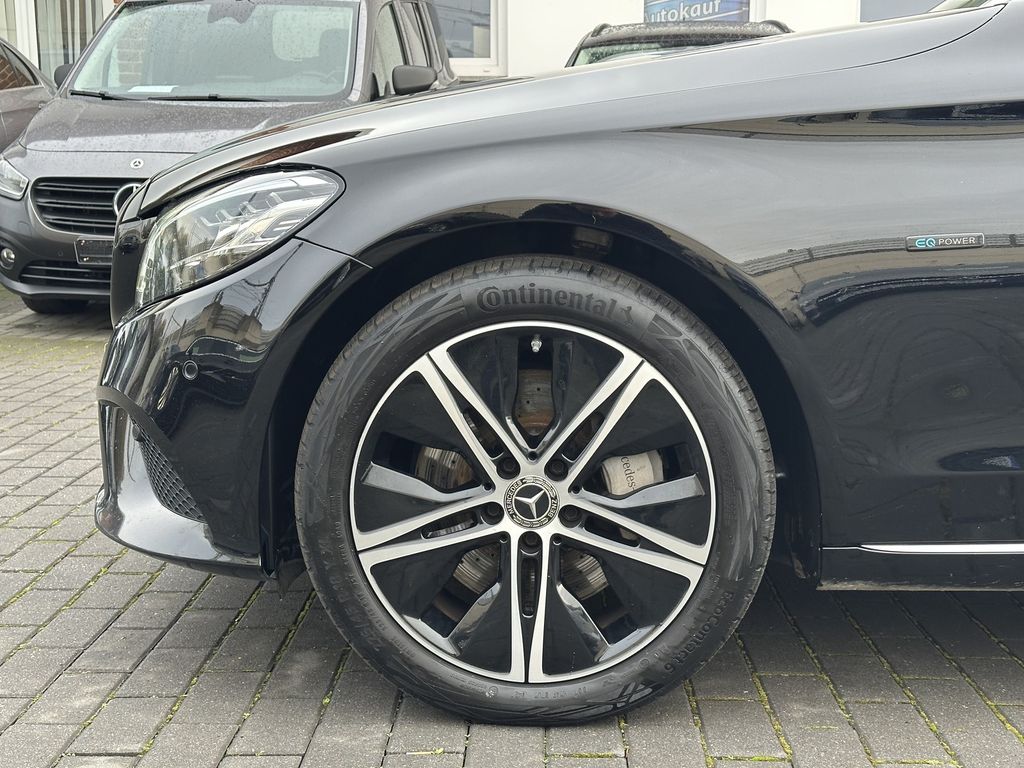 Mercedes-Benz C 300 2021