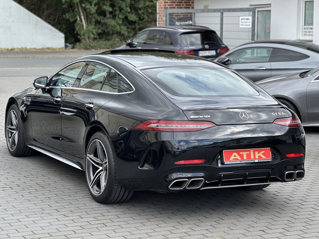 Mercedes-Benz AMG GT S 2023