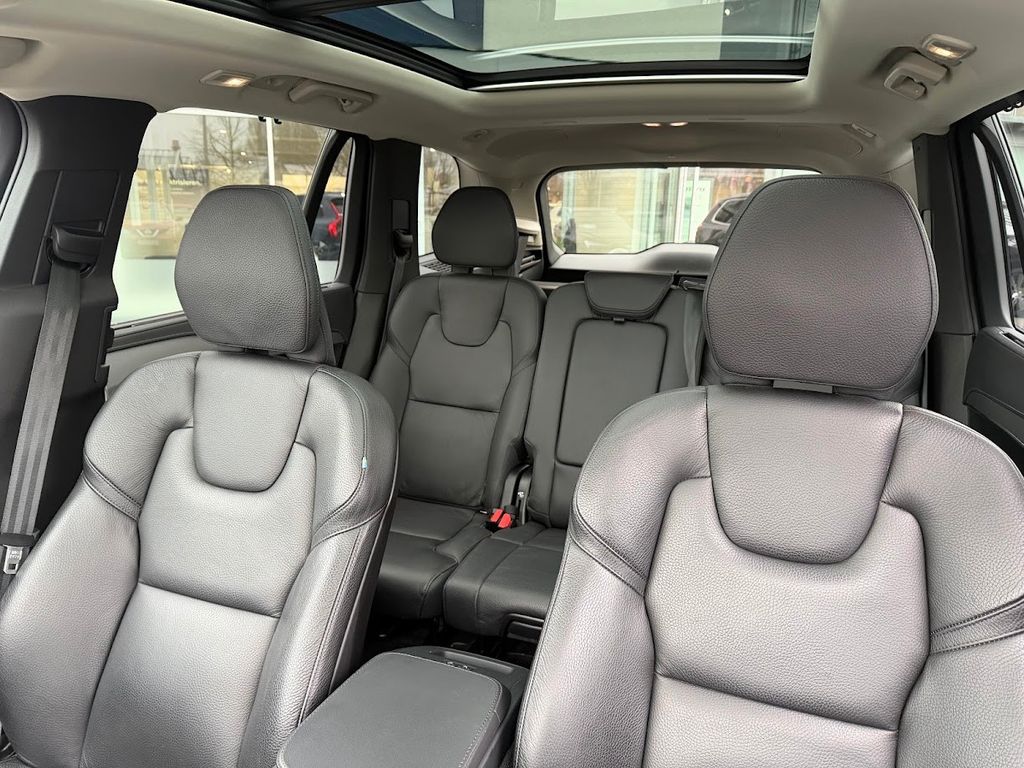 Volvo XC90 2022