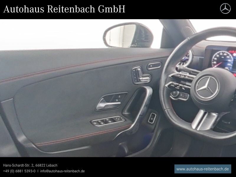 Mercedes-Benz CLA 200 2024