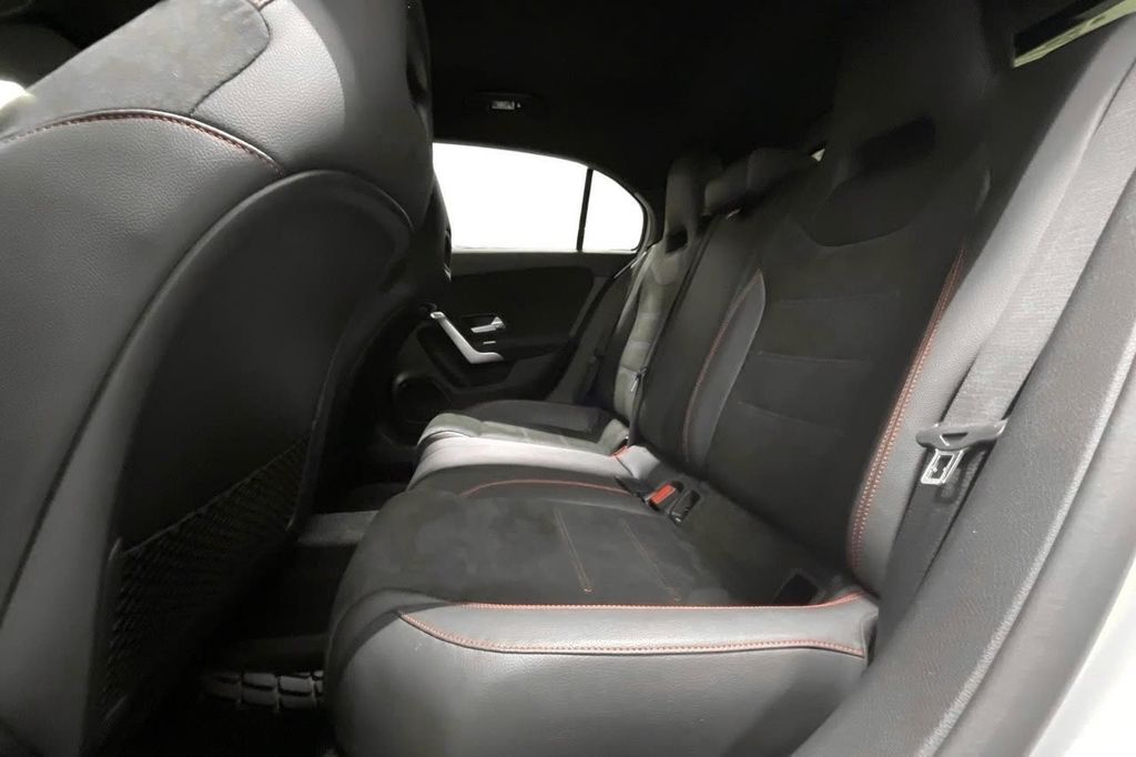 Mercedes-Benz A 250 2022