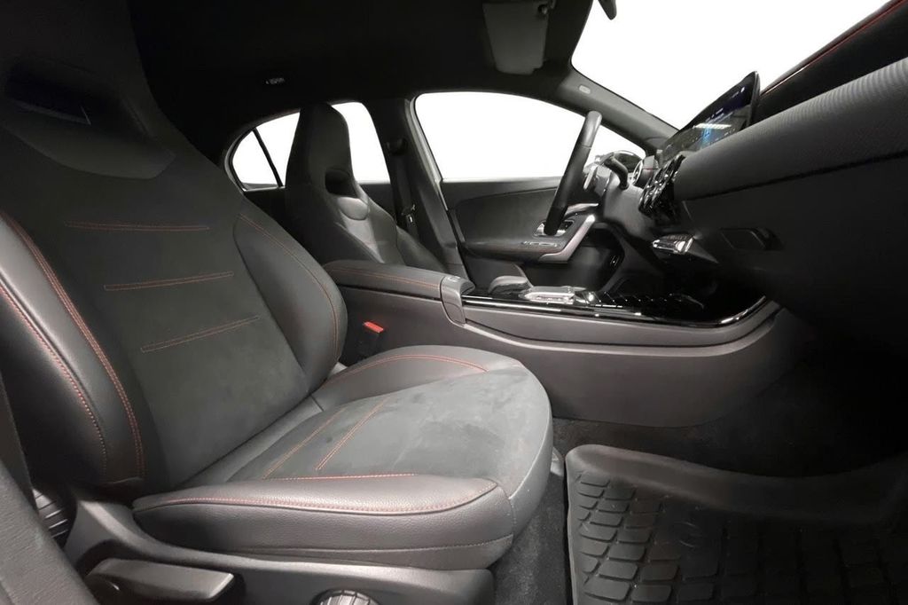 Mercedes-Benz A 250 2022