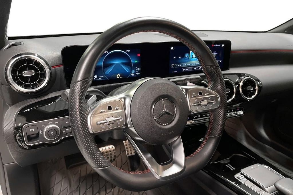 Mercedes-Benz A 250 2022