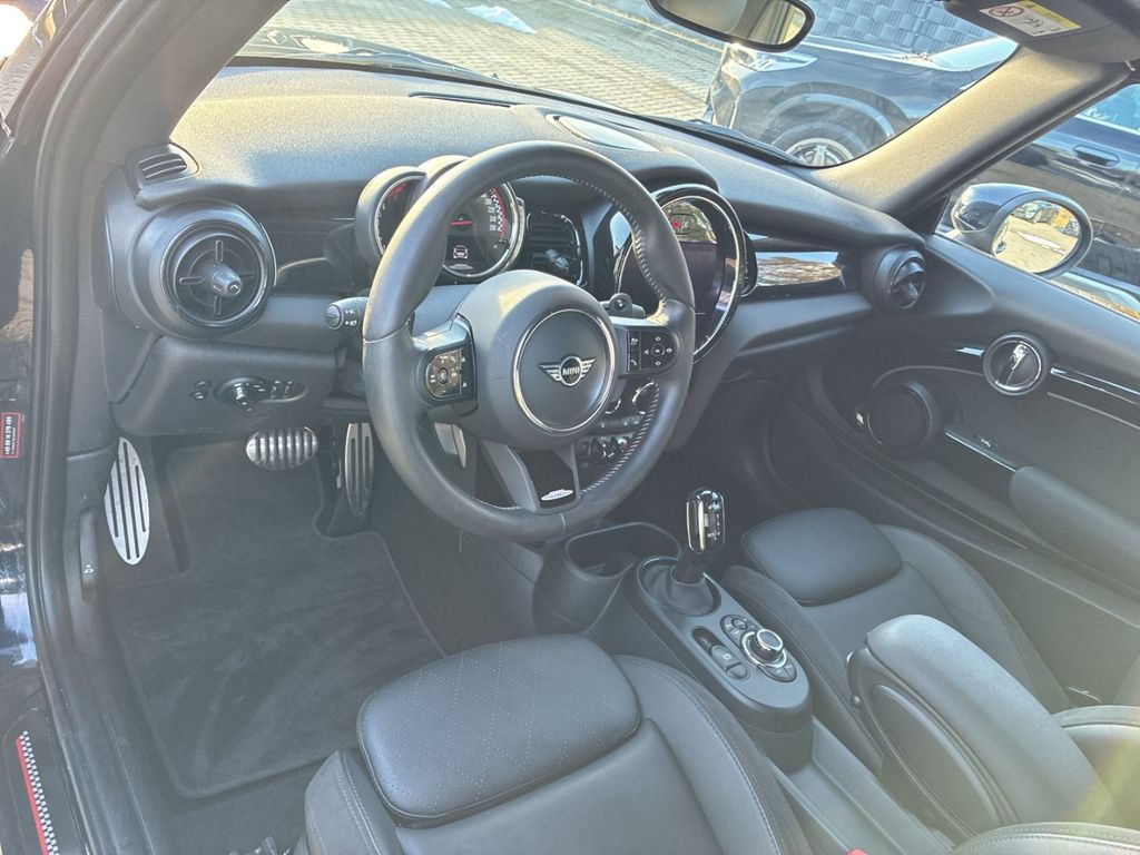 MINI John Cooper Works Cabrio 2023