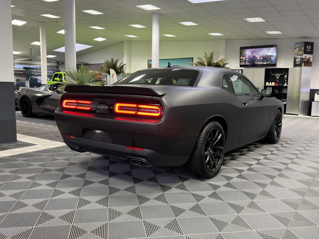 Dodge Challenger 2022
