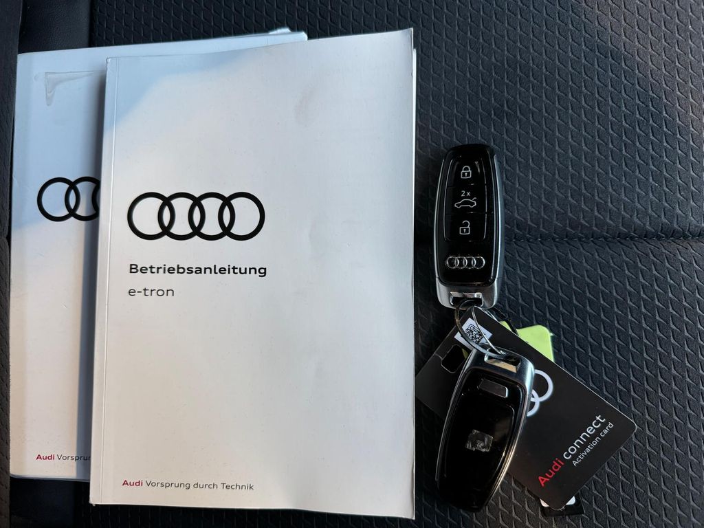 Audi e-tron 2022