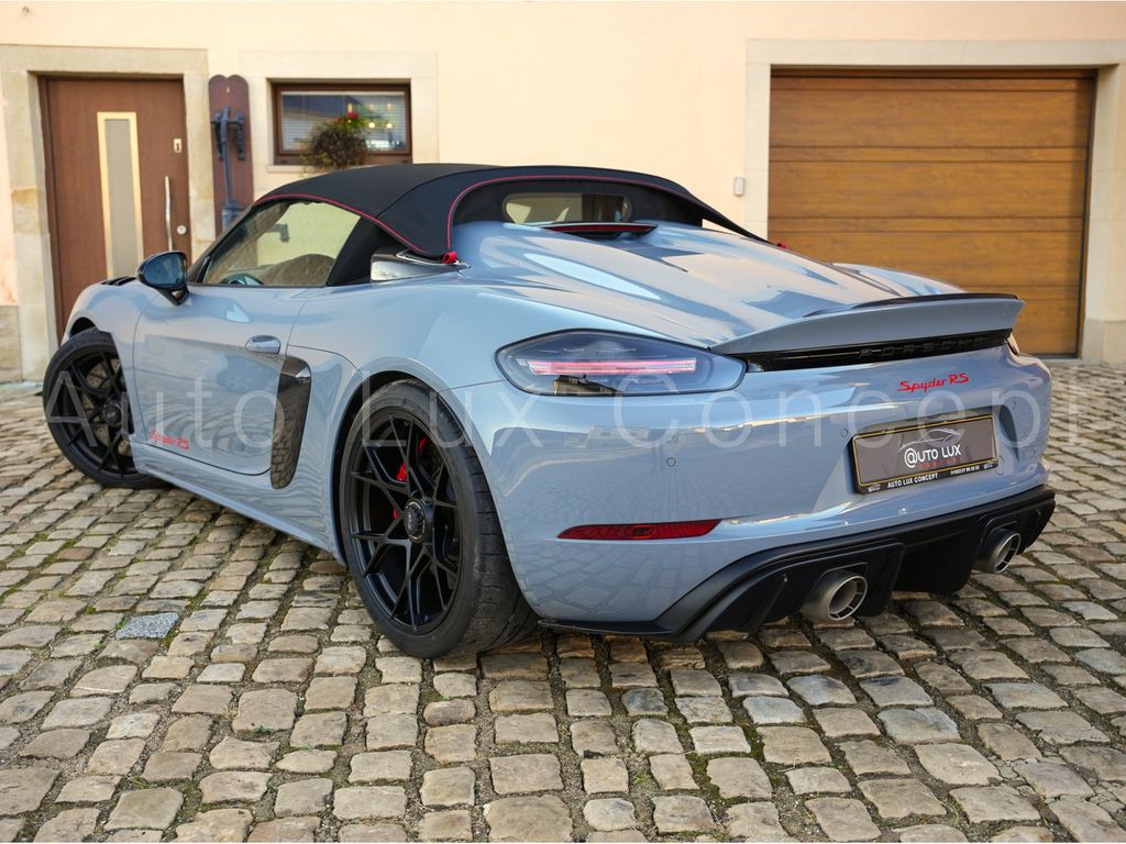 Porsche Boxster 2025