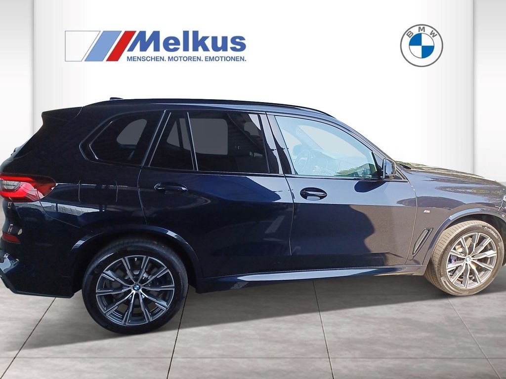 BMW X5 2022