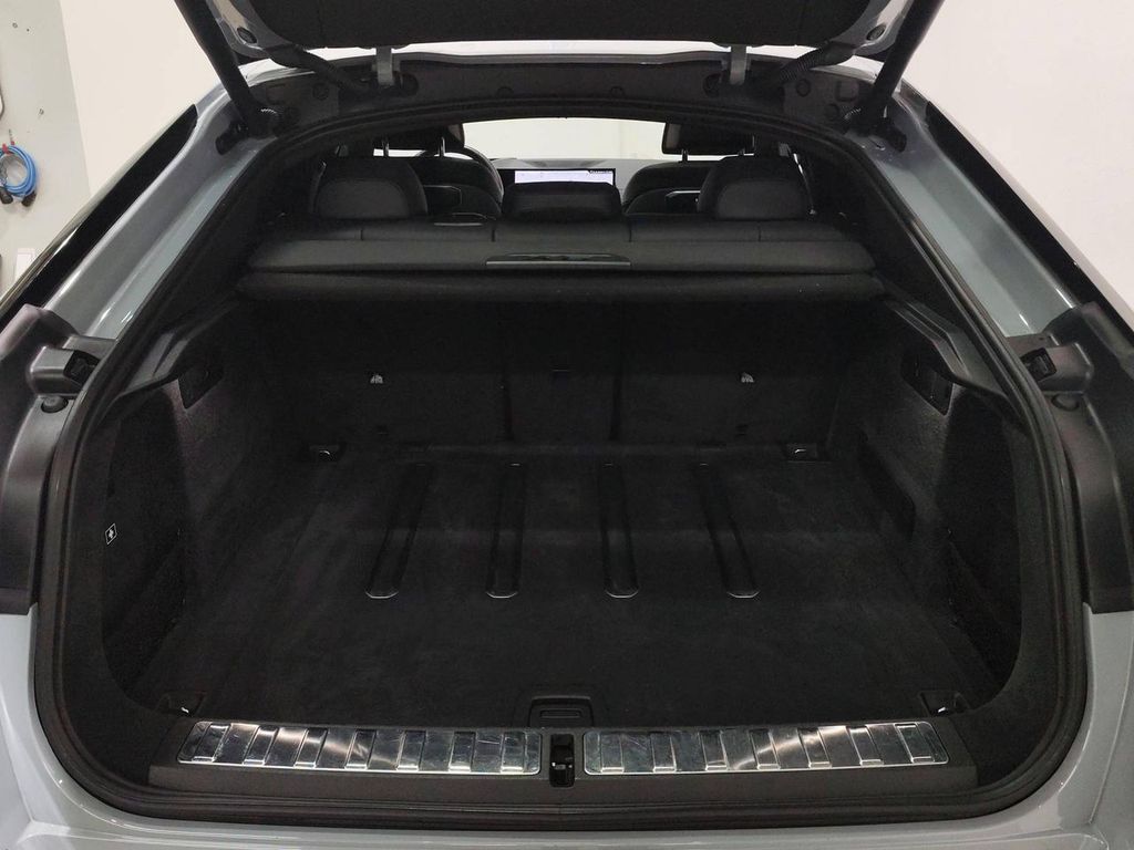 BMW X6 2025