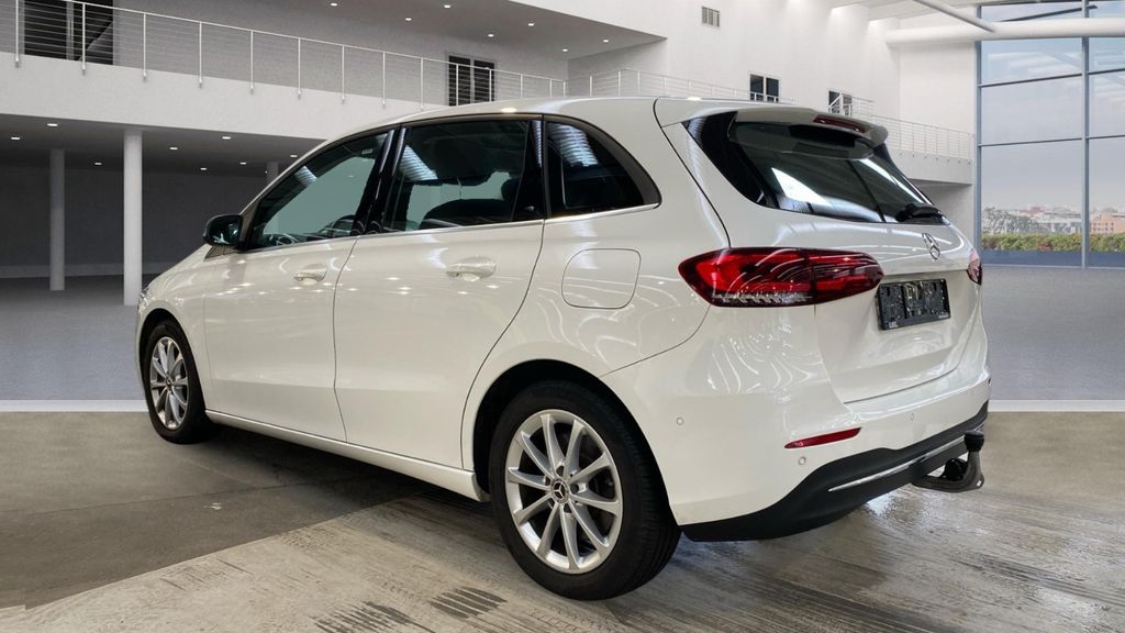 Mercedes-Benz B 250 2022