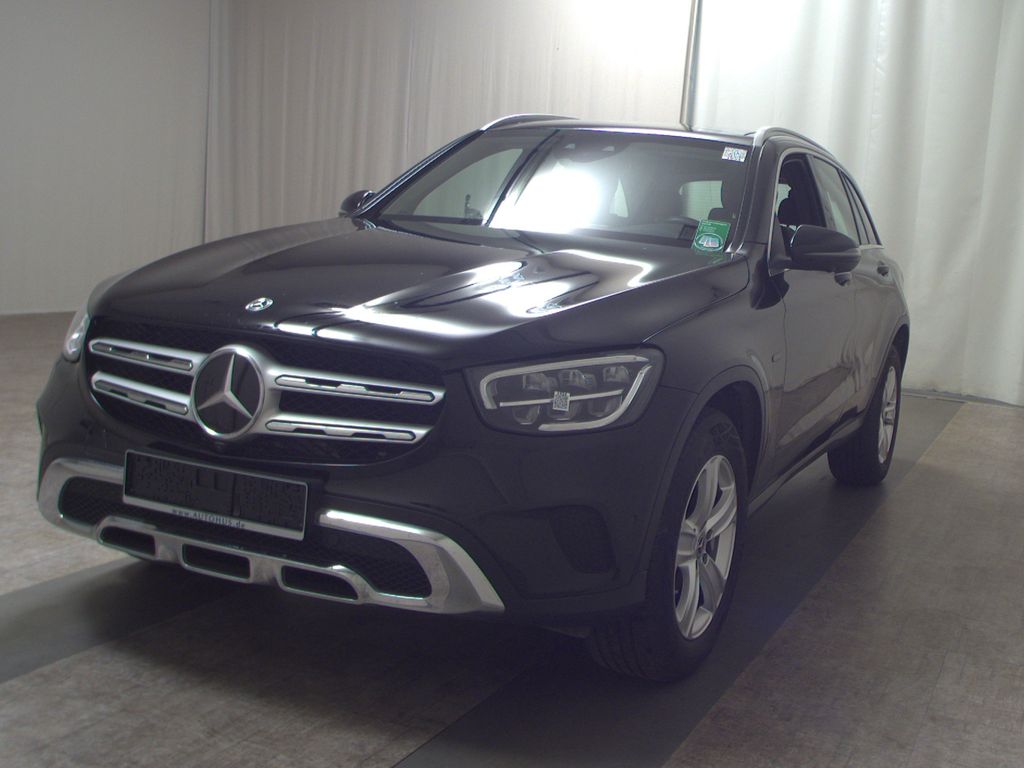Mercedes-Benz GLC 300 2021