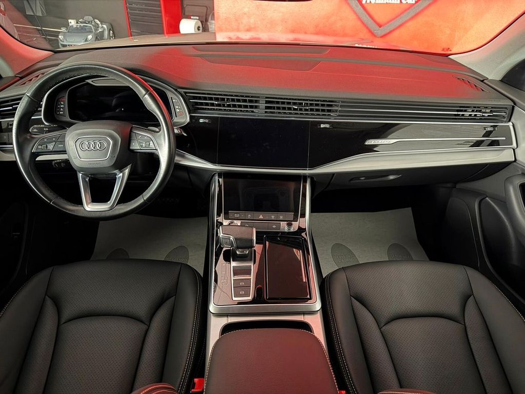 Audi Q8 2022