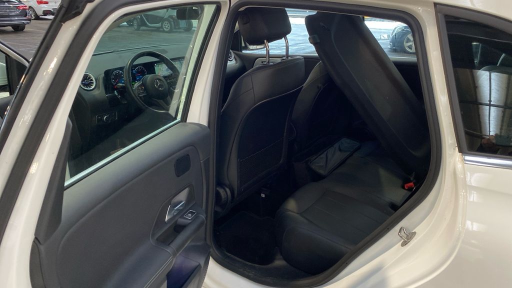 Mercedes-Benz B 250 2022