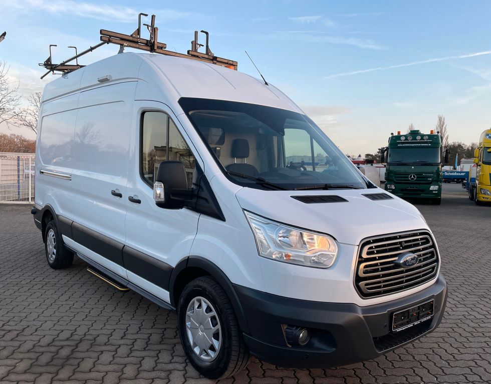 Ford Transit 2019