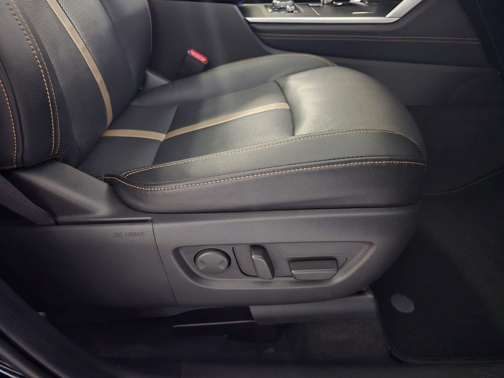 Mazda CX-60 2025