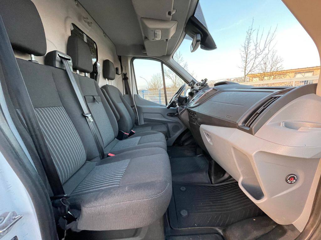 Ford Transit 2019