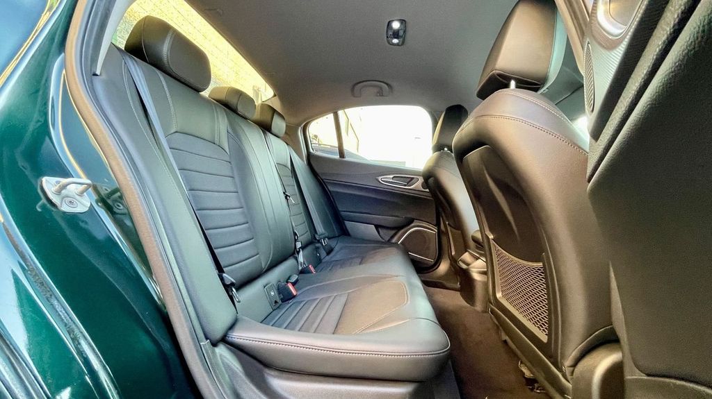 Alfa Romeo Giulia 2021