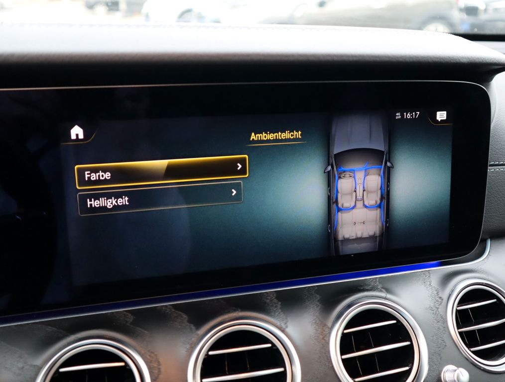 Mercedes-Benz E 220 2021