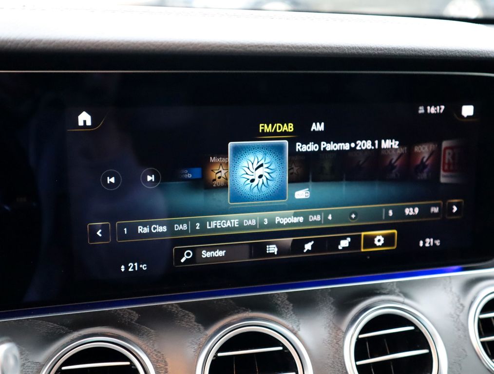 Mercedes-Benz E 220 2021