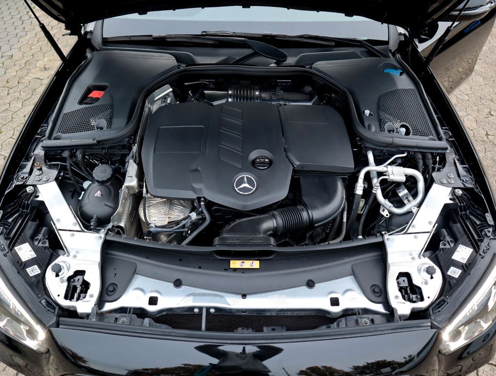 Mercedes-Benz E 220 2021