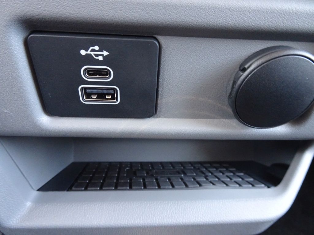 Ford Tourneo Custom 2026