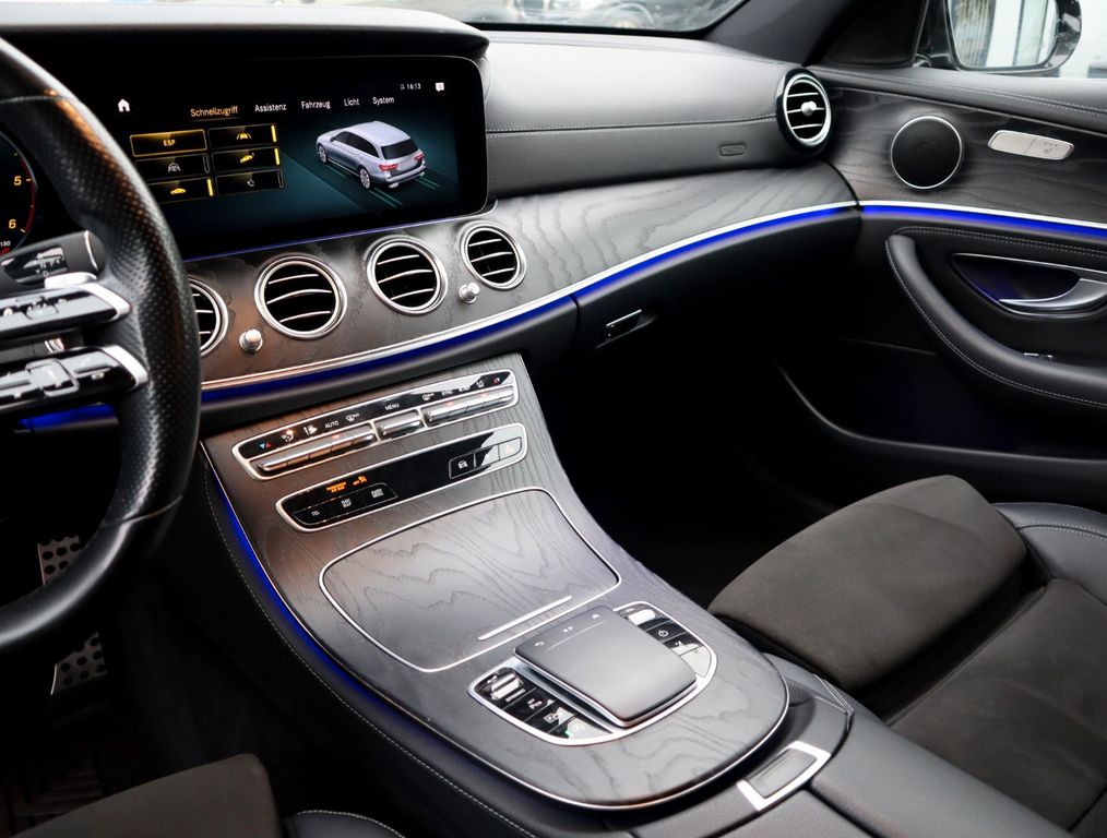 Mercedes-Benz E 220 2021